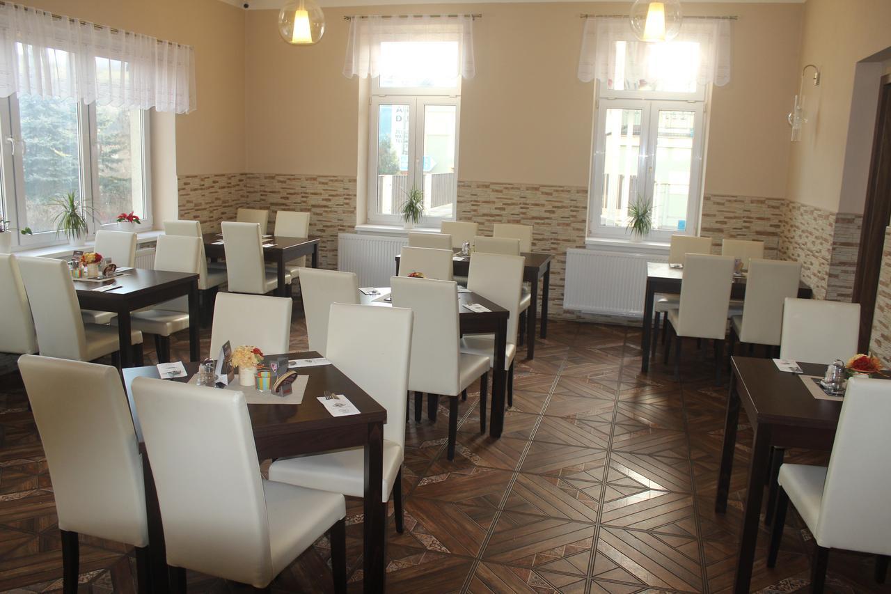 Penzion Vesely Zelezny Brod Exterior foto